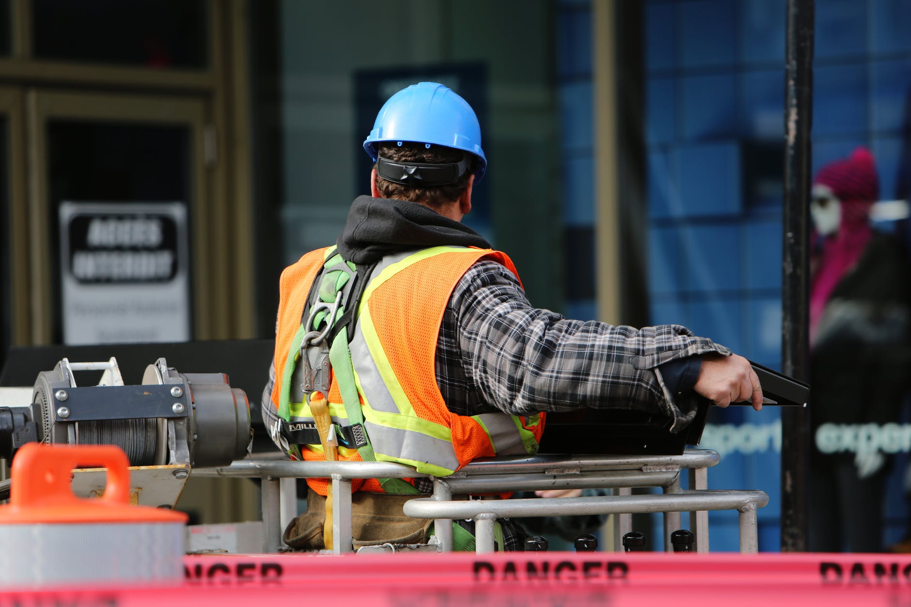 Safety products suppliers in abudhabi Safety products suppliers in abudhabi